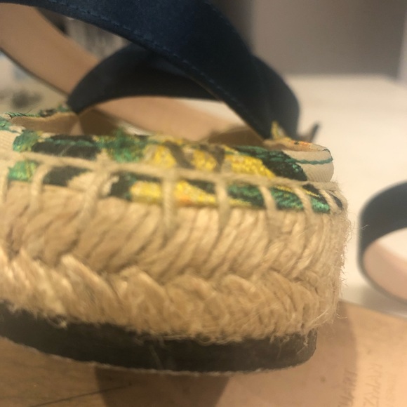 Stuart Weitzman floral print flat espadrilles - Picture 9 of 11